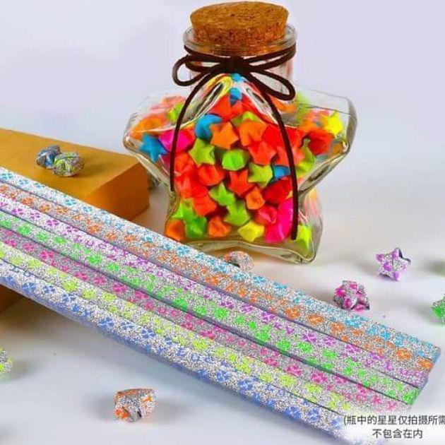 Giấy xếp hình ngôi sao