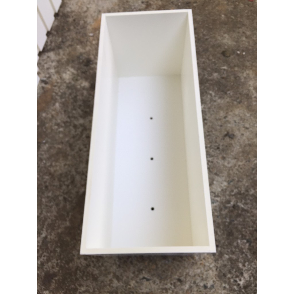 Chậu hàng rào composite