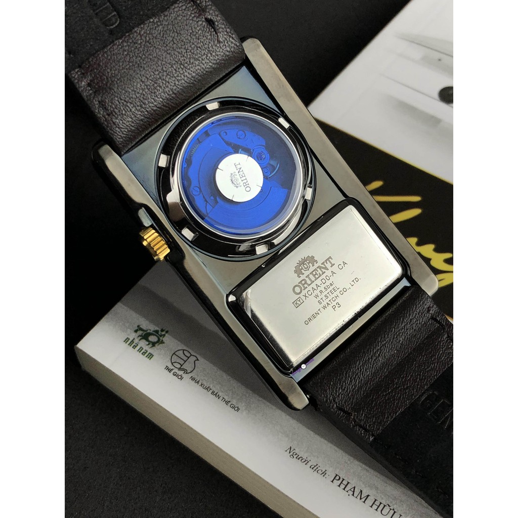 Đồng hồ nam Orient mặt vuông dây da FXCAA002B0