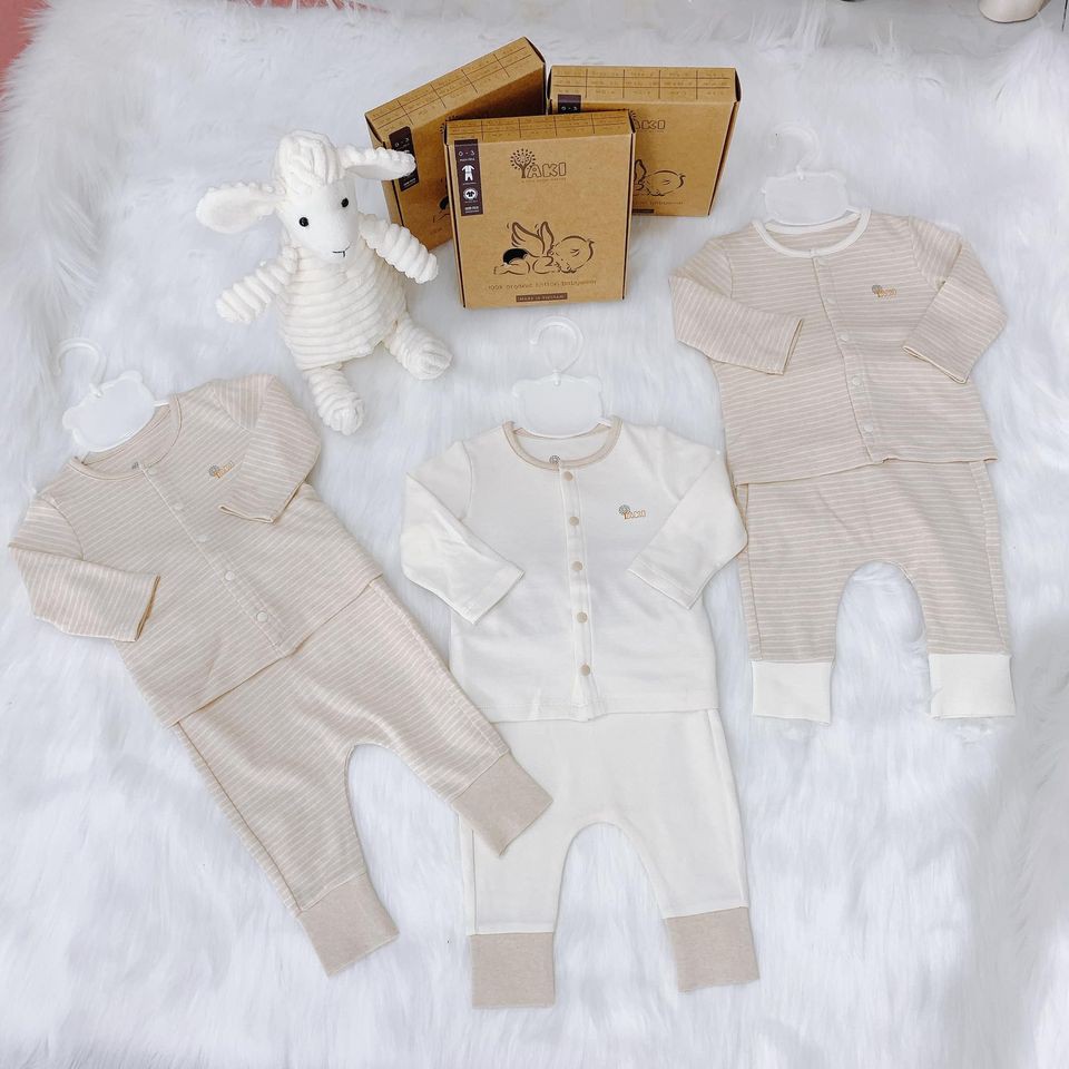 Bộ sơ sinh cúc giữa Yaki