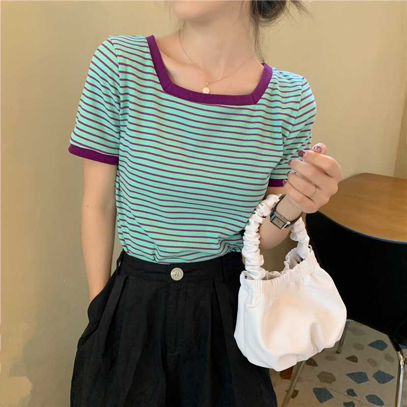 Áo Thun Nữ Ngắn Tay Cổ Vuông Họa Tiết Sọc Ngang Thời Trang