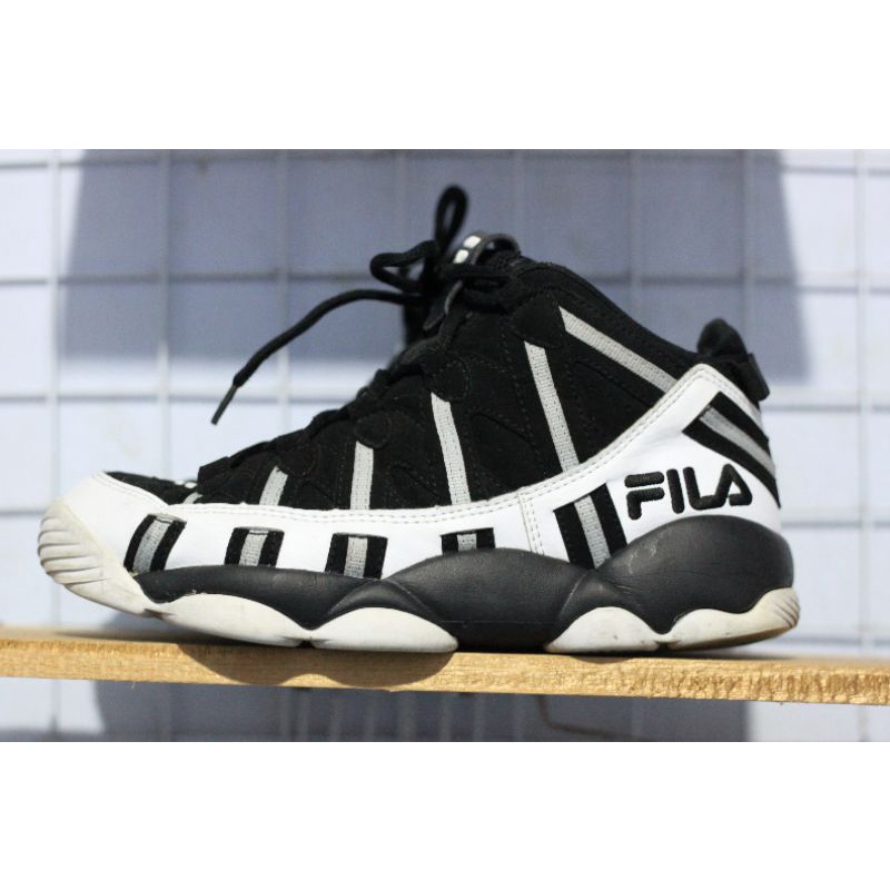 Giày Fila real 2hand giá rẻ