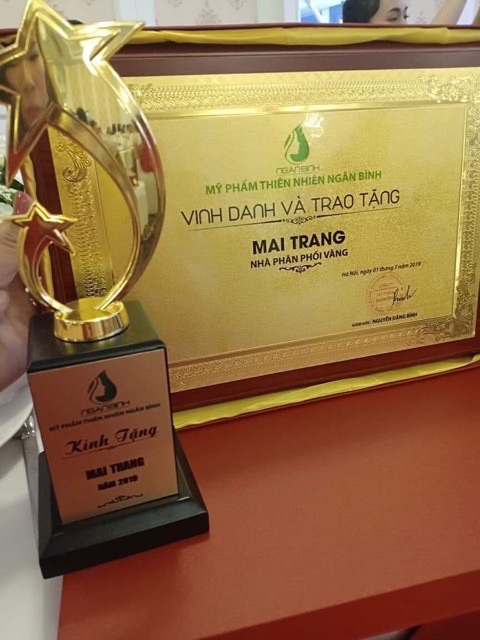 Gel lột hút mụn than tre ngân bình | Thế Giới Skin Care