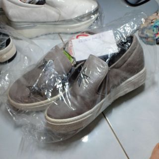 Giầy si gửi kachia mai 150k