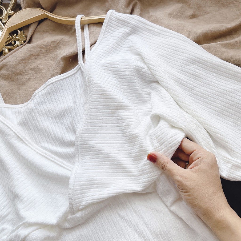 ĐẦM CỔ V KÈM ÁO LÓT TRẮNG - ĐEN