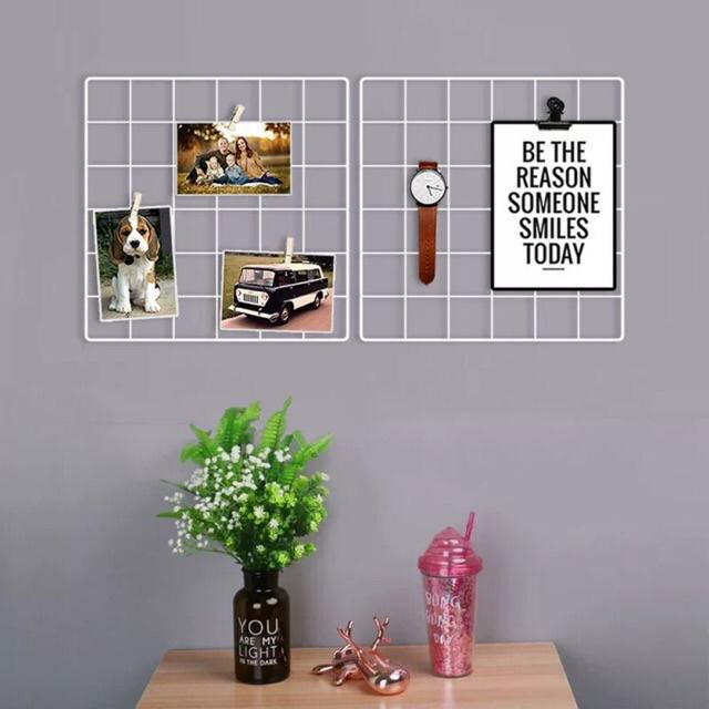 Khung lưới sắt trang trí không gian sống  tặng  đèn Led 20 bóng kèm 5 kẹp màu gỗ | BigBuy360 - bigbuy360.vn