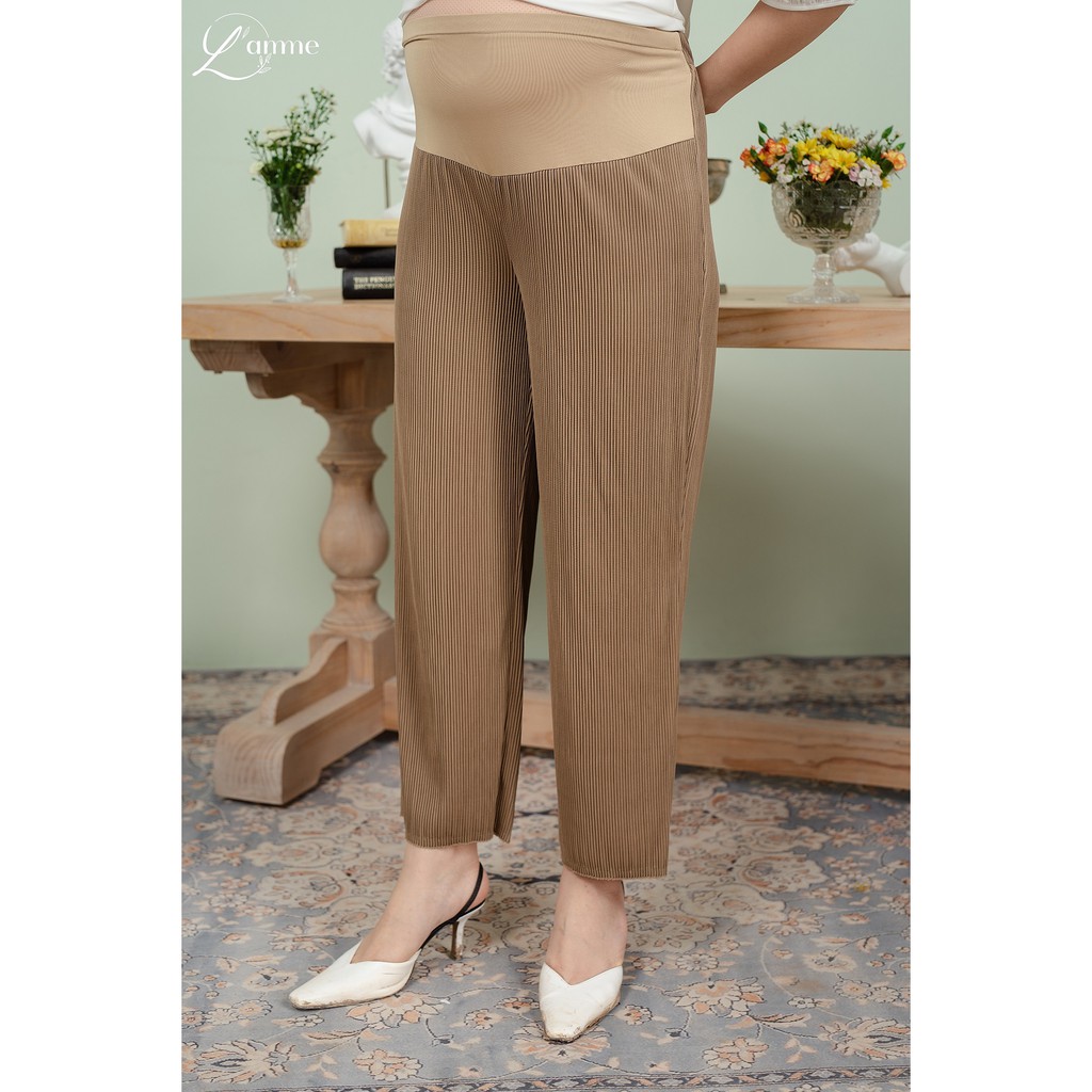 Quần bầu Ori Pant chất liệu lụa cao cấp dập ly, dáng rộng, mềm mại, sang trọng thiết kế bởi LAMME