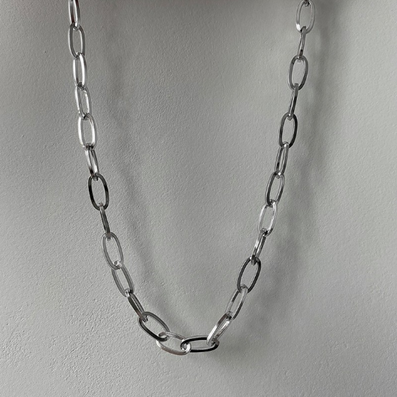 Vòng cổ kim loại dáng ngắn cá tính phong cách thời trang