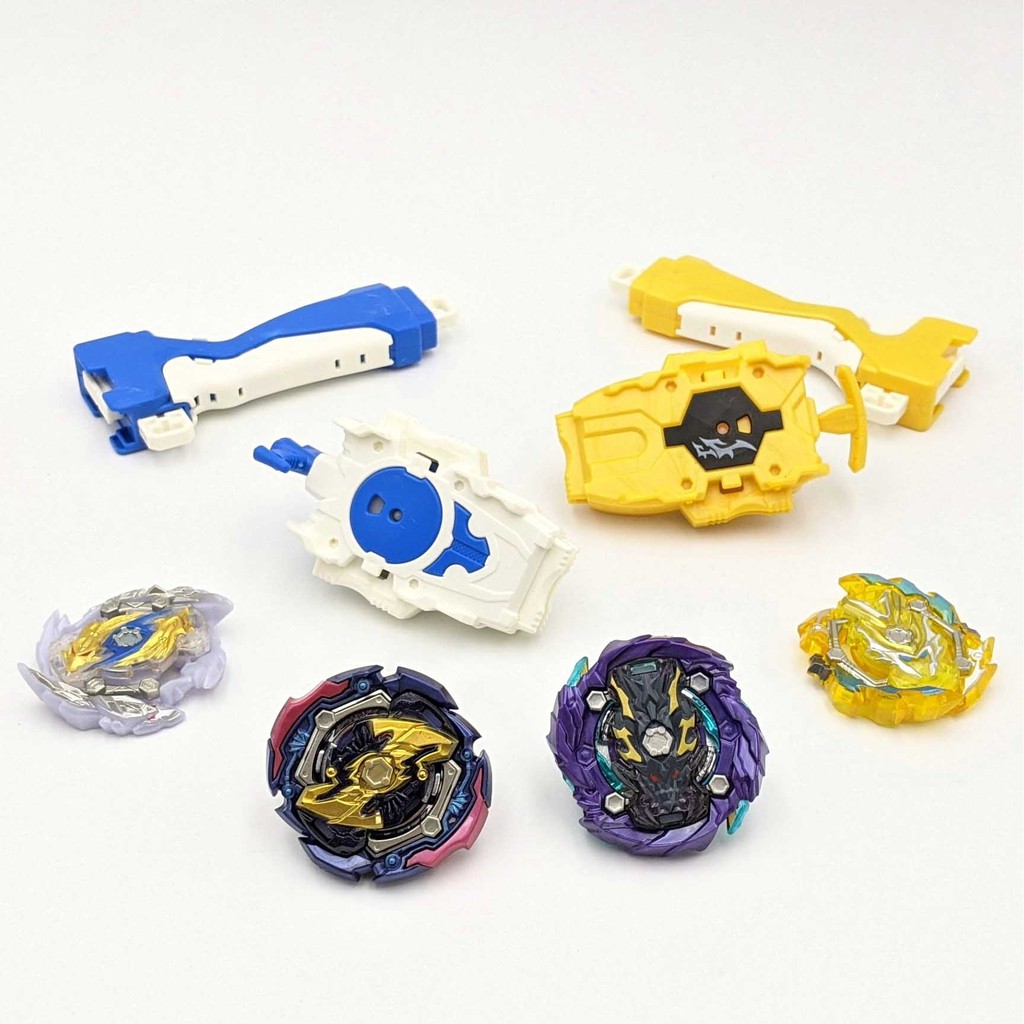 Bộ 4 con quay BEYBLADE - 2 tay phóng cao cấp