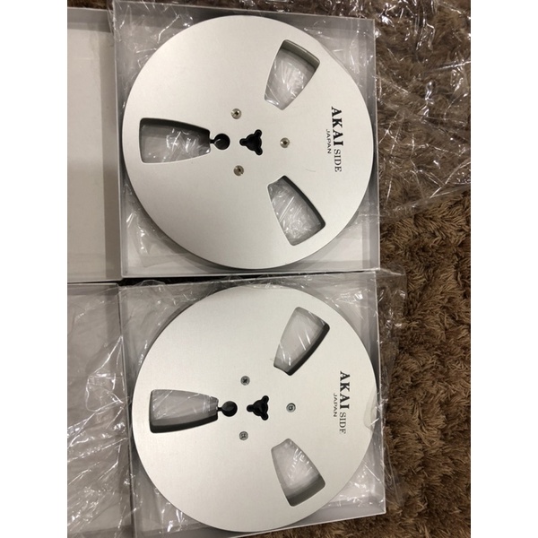 1 đôi xương nhôm Akai 7 inch silver