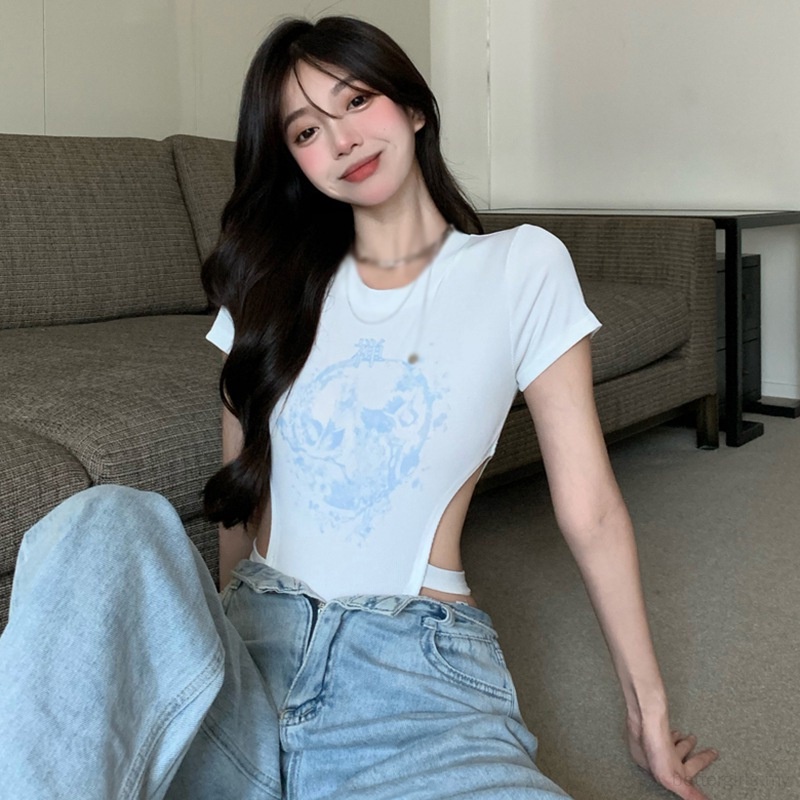 Jumpsuit Tay Ngắn Hoạ Tiết Hoa Thiết Kế Khoét Quyến Rũ | BigBuy360 - bigbuy360.vn