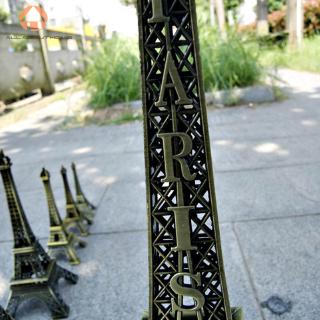 Mô hình tháp Eiffel bằng đồng