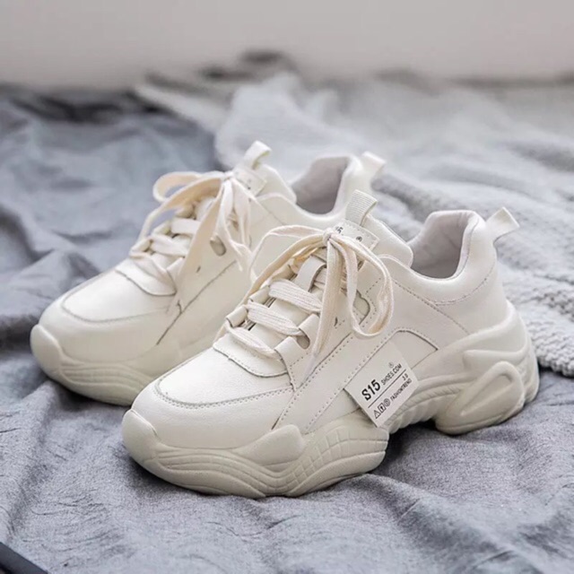 ] Giày thể thao trắng full box | BigBuy360 - bigbuy360.vn