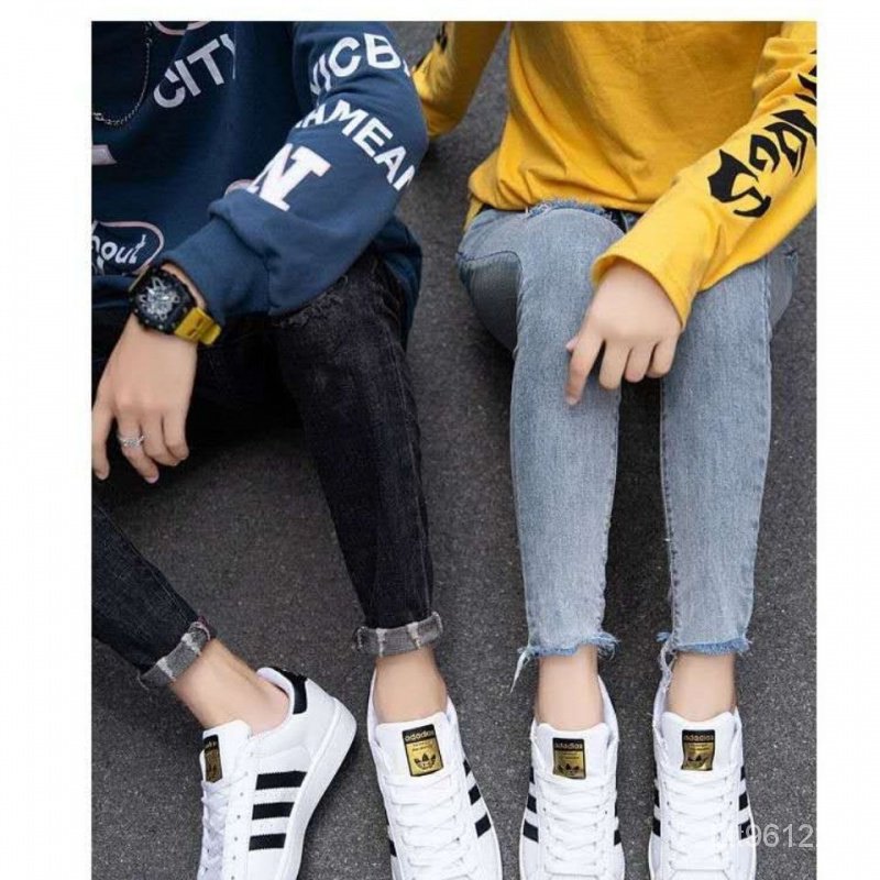 Giày Thể Thao Adidas Mũi Vỏ Sò Chống Trượt Thời Trang Cho Nam Nữ