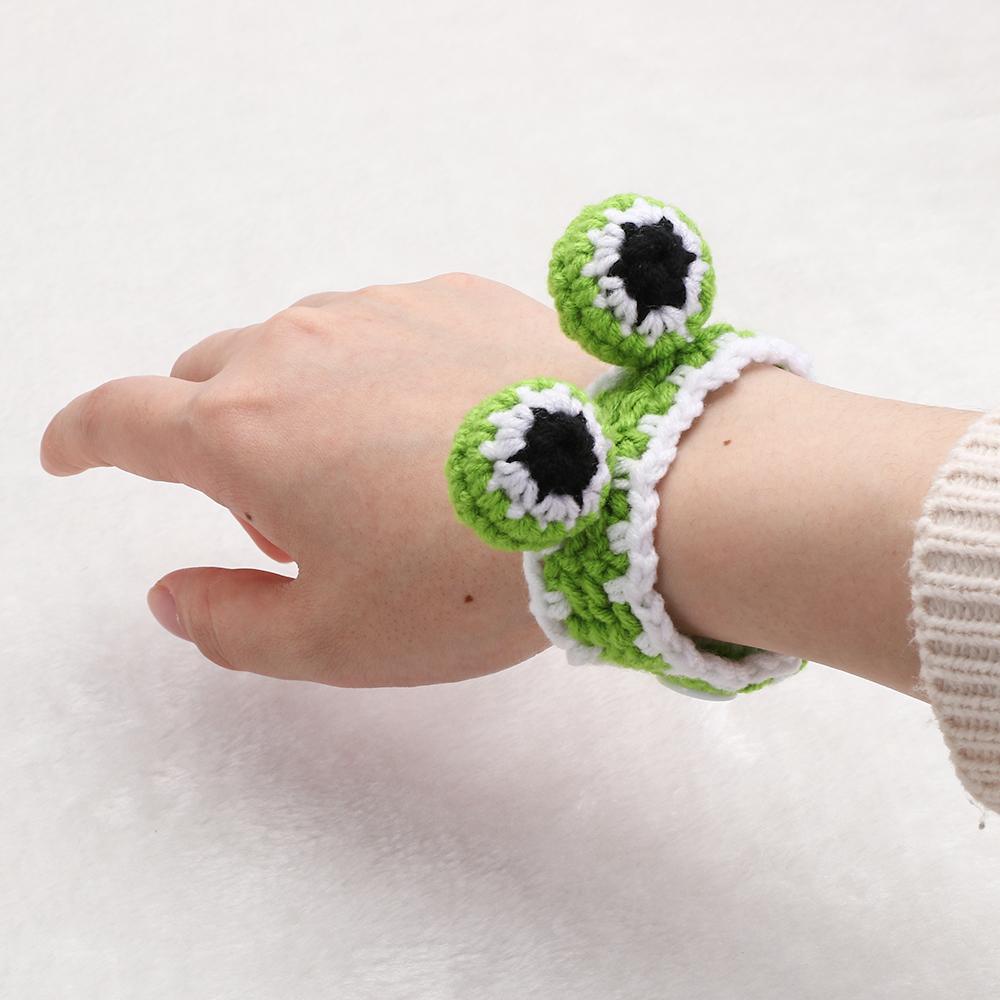 Vòng Tay Dây Bện Đính Tai Thỏ / Cà Rốt Dễ Thương Sáng Tạo Cho Bé Gái