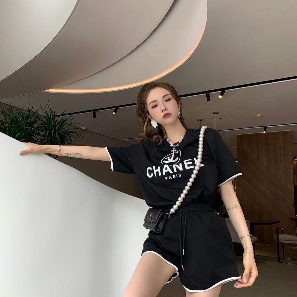 Bộ Đồ Thể Thao Ngắn Tay In Chữ C Thời Trang Mùa Hè Năm 2021 Dành Cho Nữ