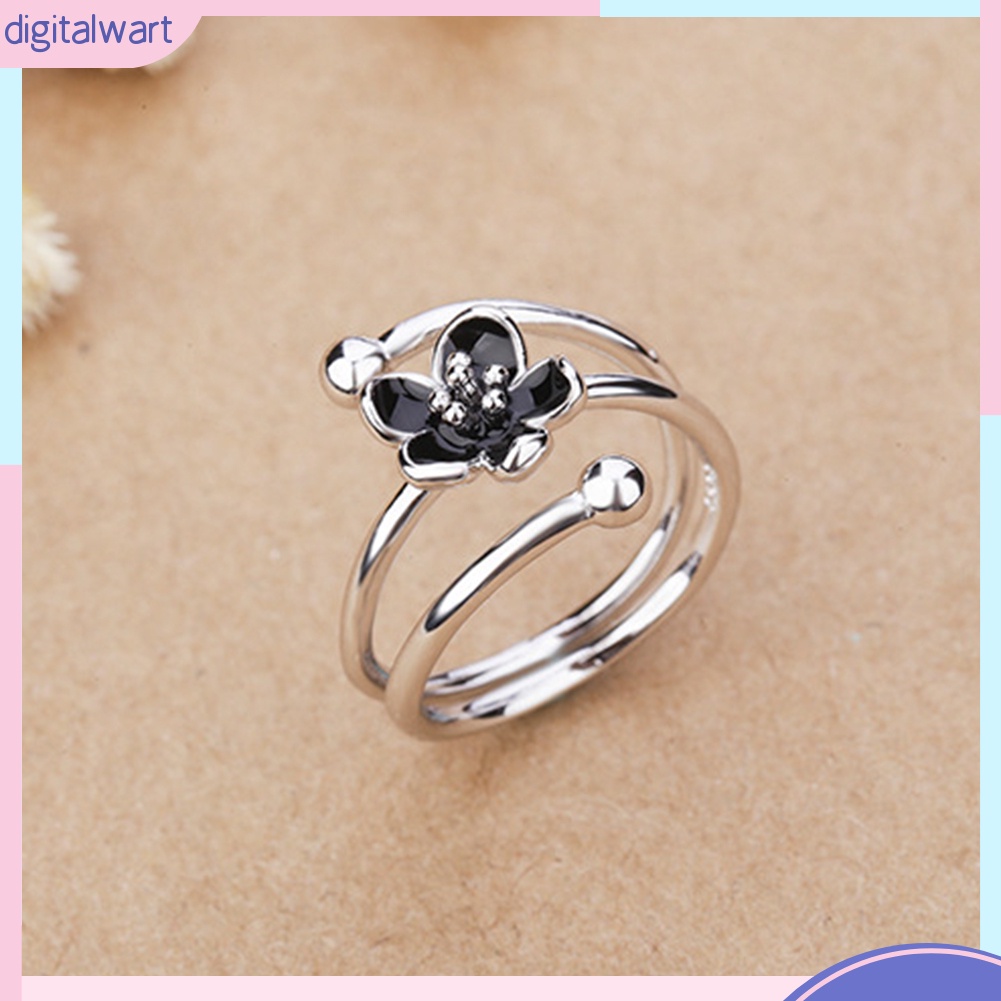 Nhẫn hở ngón hình hoa màu đen thời trang nữ tính