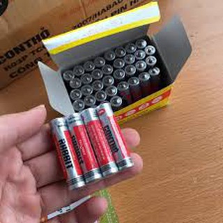 Vỉ gồm 4 pin con thỏ