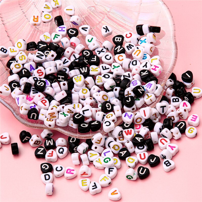 100 Hạt in chữ cái hình trái tim dùng làm trang sức 7x7mm