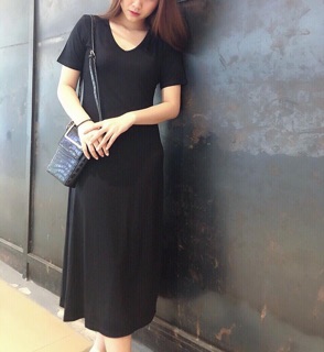 Đầm maxi thun cổ tim