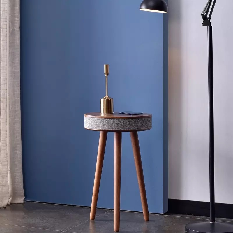 Loa bàn di động GT AI8A Bluetooth 5.0 sạc không dây QI 10W