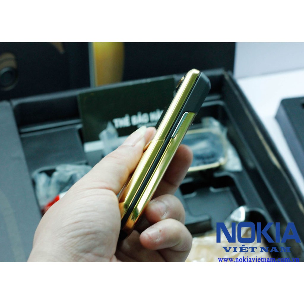 Điện thoại Nokia 8800 anakin gold tồn kho