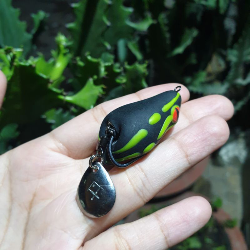 [Mã FAGREEN245 giảm 10% tối đa 30K đơn từ 99K] Nhái hơi Thái Lan Poison Frog / Chìm và nổi