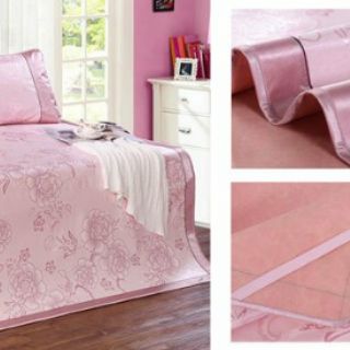 Chiếu điều hòa 3D kèm 2 gối ..16m×2m