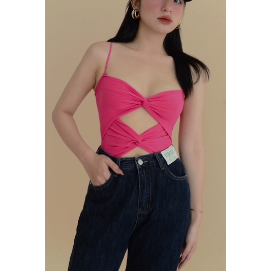 BODYSUIT CUTOUT XOẮN NGỰC CỰC TRENDY MÙA HÈ 2022 | BigBuy360 - bigbuy360.vn