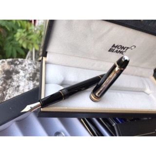 Bút máy Montblanc Meisterstuck Coated Midsize Fountain Pen