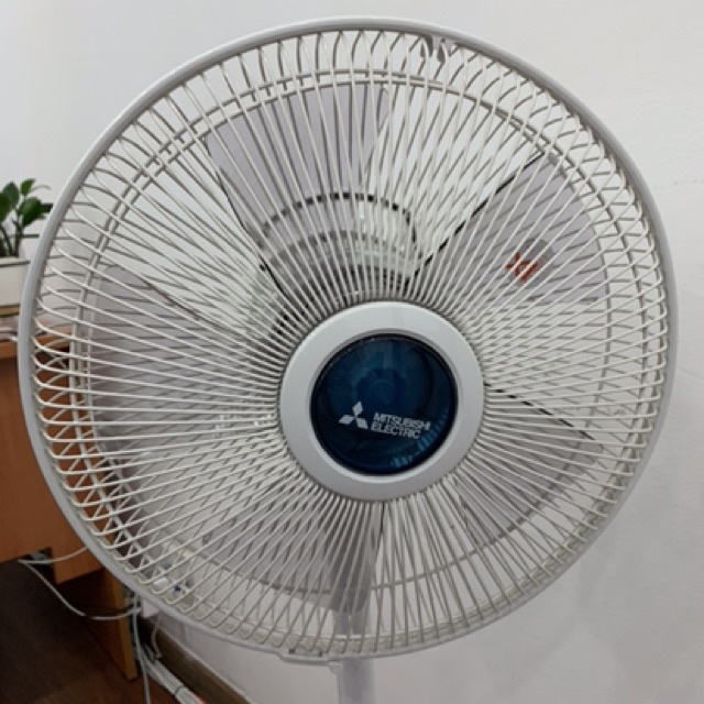 Quạt lửng MITSUBISHI Tatami R30-HRV 39W mã mới R12-HRA WH  R12-HRA BK
