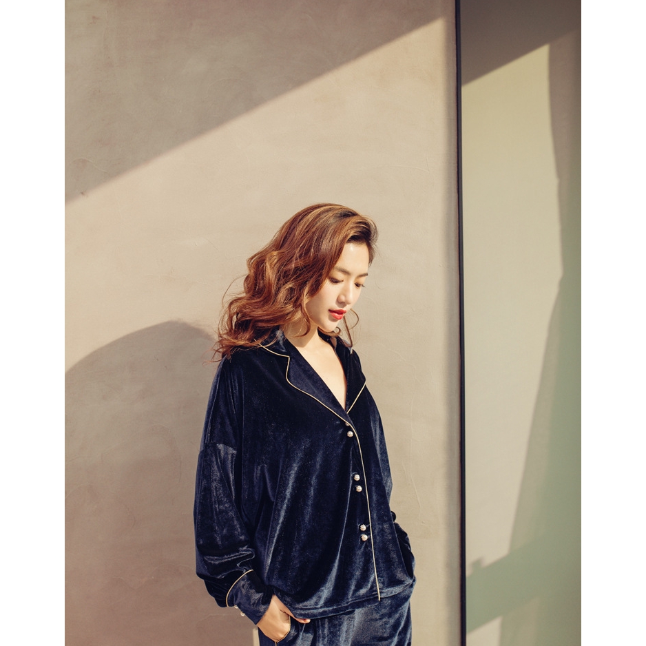 Bộ Quần Áo Ngủ Tay Dài Chất Nhung Ấm Áp Thiết Kế Trẻ Trung Hợp Thời Trang Cho Nữ | BigBuy360 - bigbuy360.vn