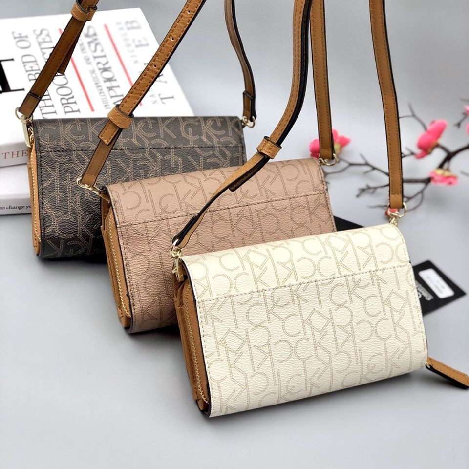 🔵 CLUTCH CALVIN KLEIN MINI 🔵