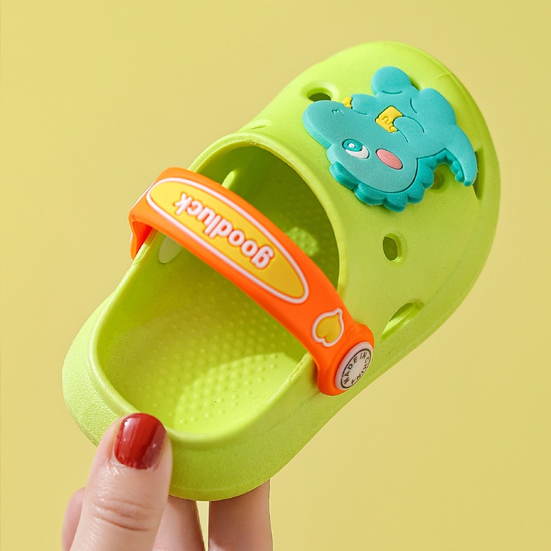 Dép sục cho bé trai & bé gái, đế mềm gắn hình khủng long cầu vồng, phong cách Hàn Quốc siêu đáng yêu