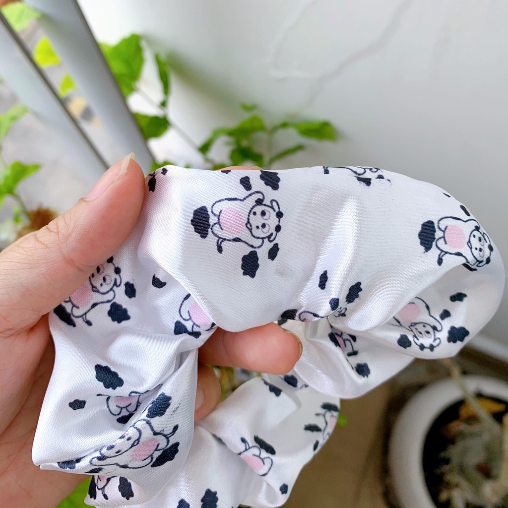 [Mã FAMARAL1 giảm 10K đơn 50K]Dây Buộc Tóc, Cột Tóc Scrunchies Doreamon, Khủng Long, Bạch Tuộc, Bò Sữa 2021