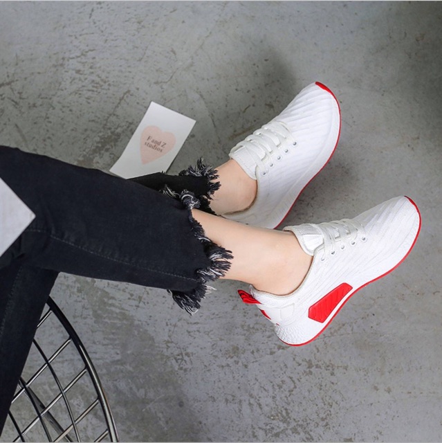Giày nữ NMD R2 | BigBuy360 - bigbuy360.vn