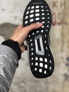 ( đủ hộp) giày UB 4.0 đen full đủ size 1:1