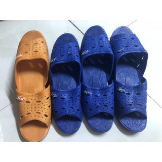 dép nhựa PVC cho người lớn tuổi