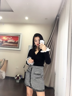 Áo len tăm tay phối ren
