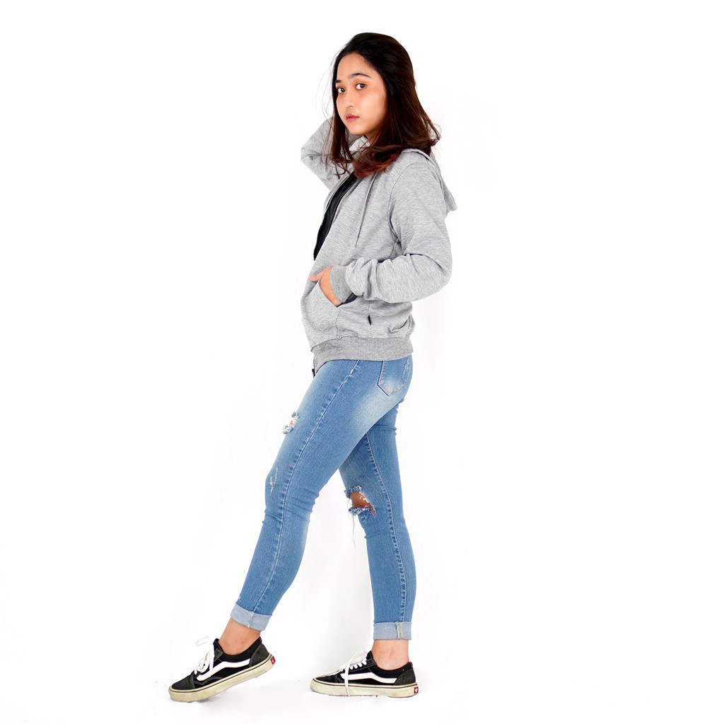 Áo Khoác Hoodie Thể Thao Okechuku Bella