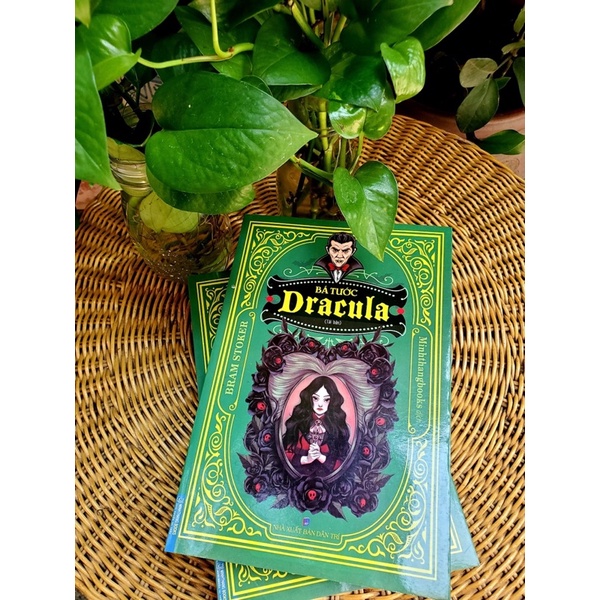 Sách - Bá tước Dracula (bìa mềm)