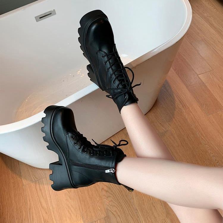 Boot cao 8 phân mẫu mới nhà em siêu đẹp tặng kèm váy cho khách | BigBuy360 - bigbuy360.vn