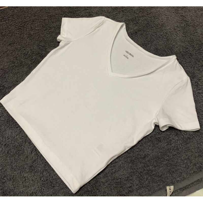 Áo crop top ngắn tay vnxk | BigBuy360 - bigbuy360.vn