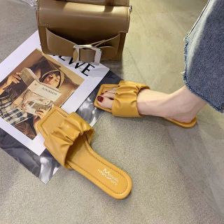 DÉP QUOAI NGANG ( HÀNG QUẢNG CHÂU ULZZANG)