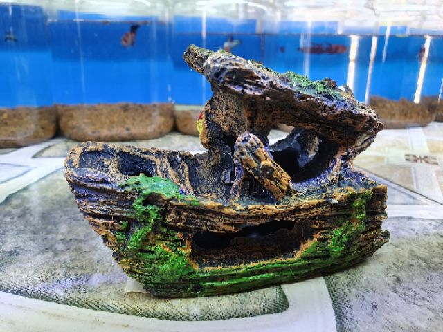 THUYỀN TRANG TRÍ HỒ CÁ NON BỘ 15x5x10cm