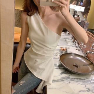 [ORDER] Áo lệch vai vạt dài