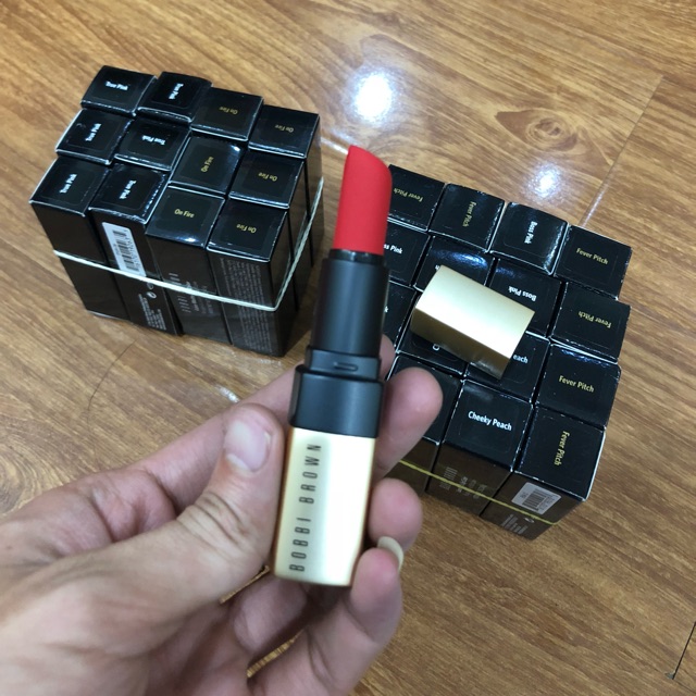 Son môi Bobbi Brown Burn Cherry, Onfire