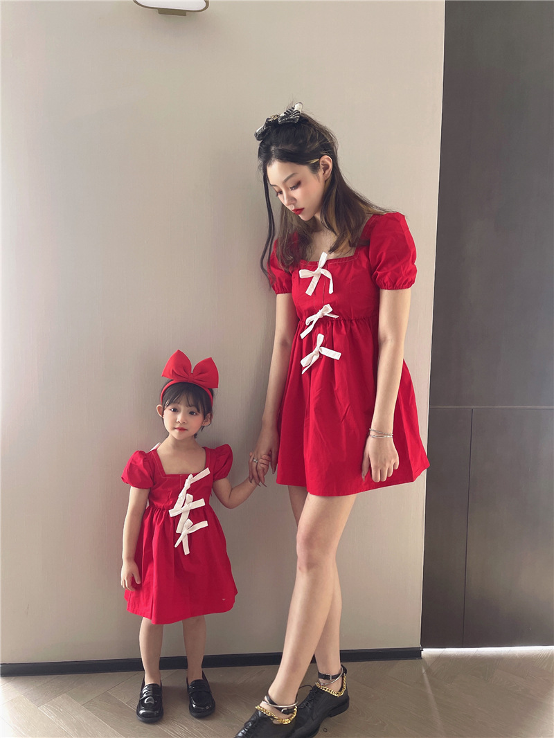 Đầm Công Chúa Màu Đỏ Đính Nơ Thời Trang Mùa Hè Cho Mẹ Và Bé