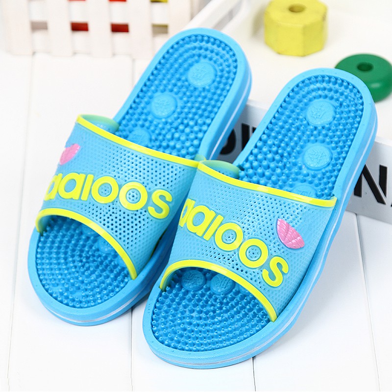 ⭐Ready Stock⭐☏✟۞Sandals nam và nữ, massage bấm huyệt tại nhà mùa hè, cặp vợ chồng, phòng tắm chống trượt, đế để chân, dép câm, bảo vệ môi trường cho người già