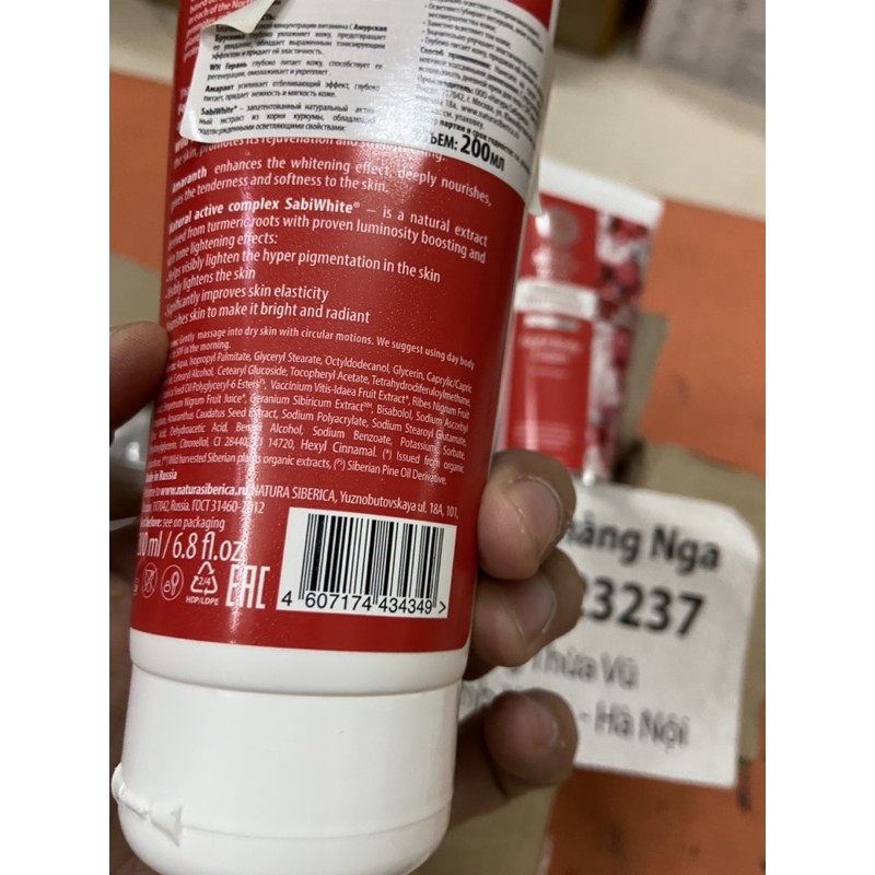 Kem dưỡng thể làm trắng da Nature -Siberica Ban Đêm